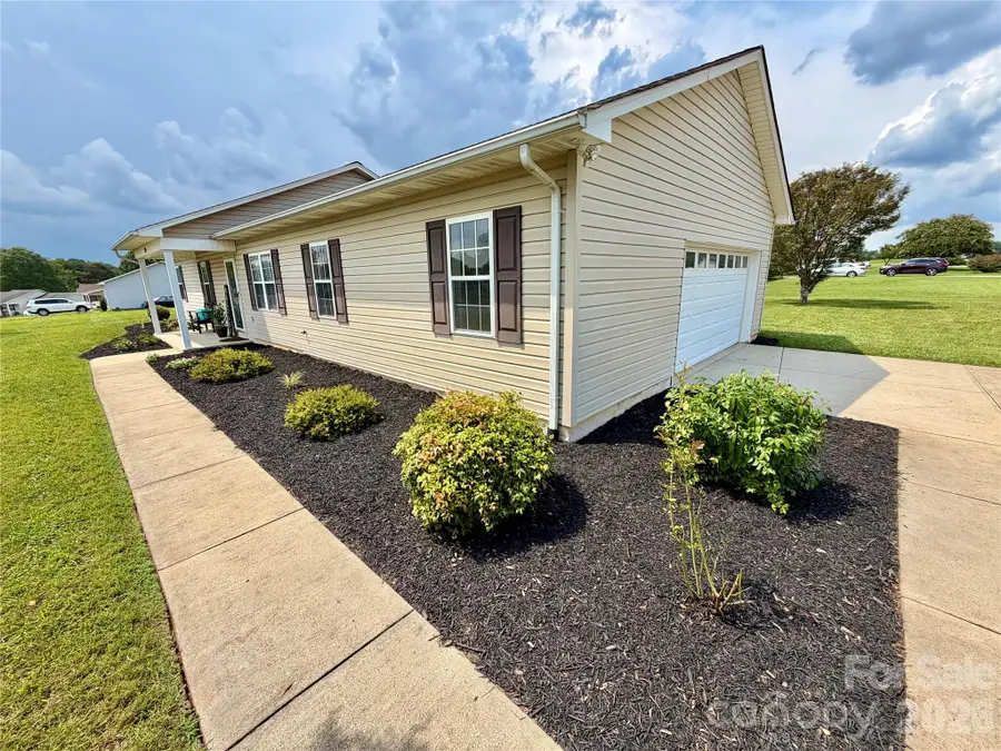134 Brentwood Drive, Taylorsville, NC 28681 - #3