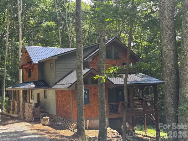 54 Hamlin Lane, Mars Hill, NC 28754