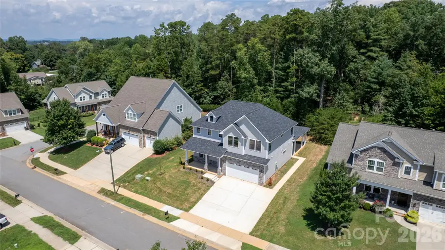 1207 39th Avenue Ne, Hickory, NC 28601 - #3