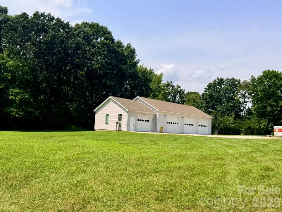 1910 Carl Fox Road, Taylorsville, NC 28681 - #2