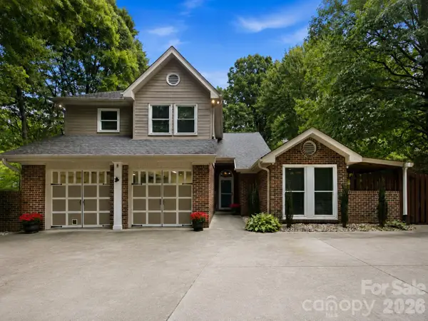 7134 Forest Hills Drive, Denver, NC 28037