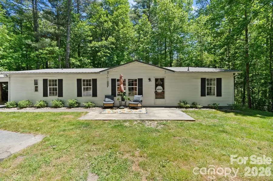 122 Fallswood Court, Hendersonville, NC 28739 - #2
