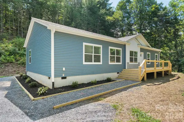 24 Green Burch Drive, Bryson City, NC 28713