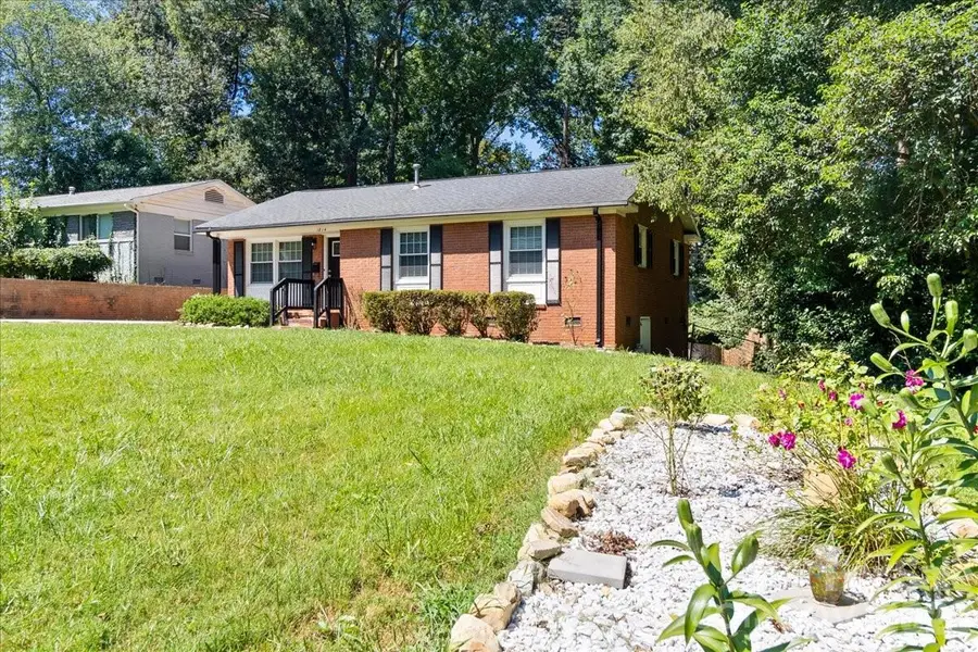 1814 Windham Place, Charlotte, NC 28205 - #2