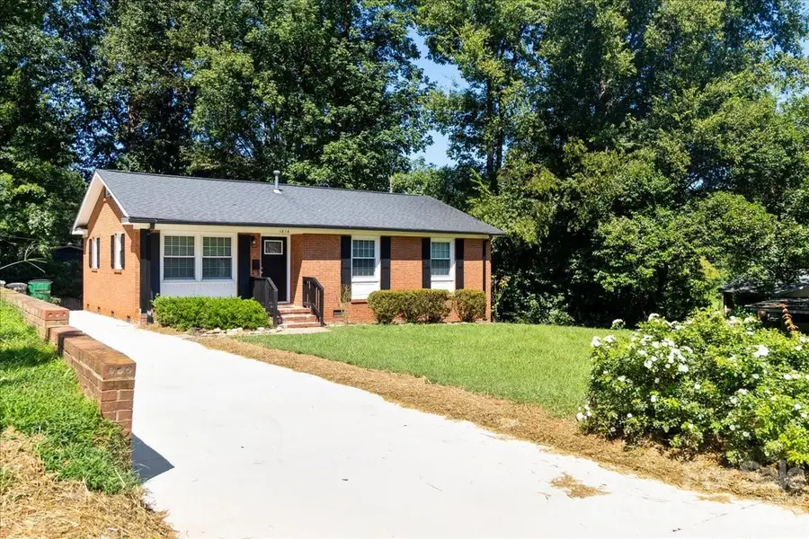 1814 Windham Place, Charlotte, NC 28205 - #3