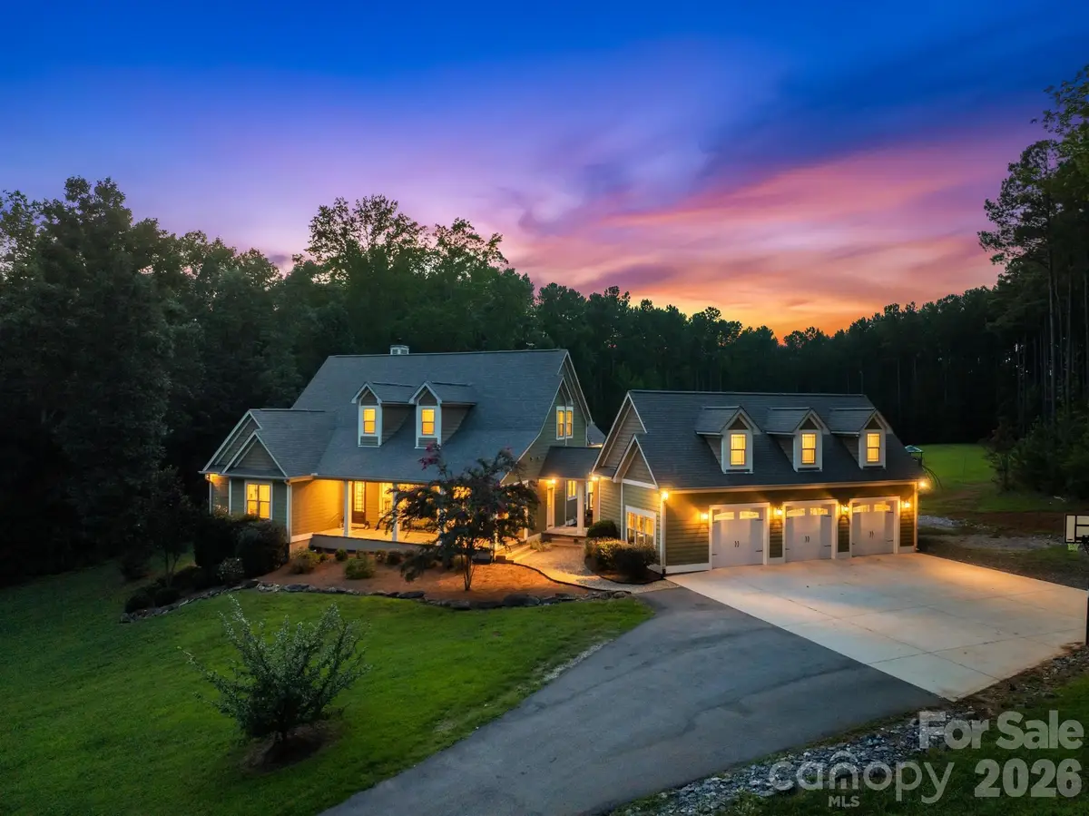 6334 Long Island Road, Catawba, NC 28609 - #1