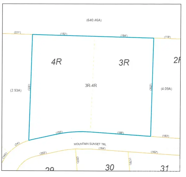 96 Mountain Sunset Trail #3R-4R, Hendersonville, NC 28739