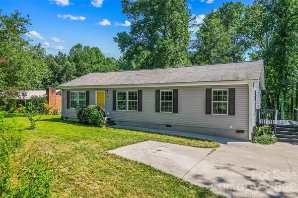 318 Souther Road, Fletcher, NC 28732