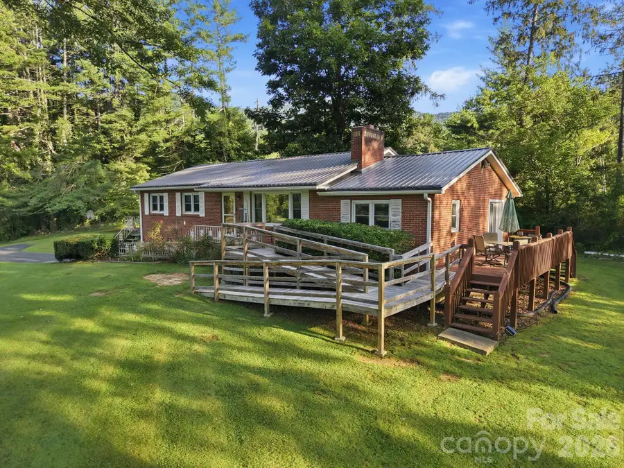 28 R And K Drive, Waynesville, NC 28786 - #3