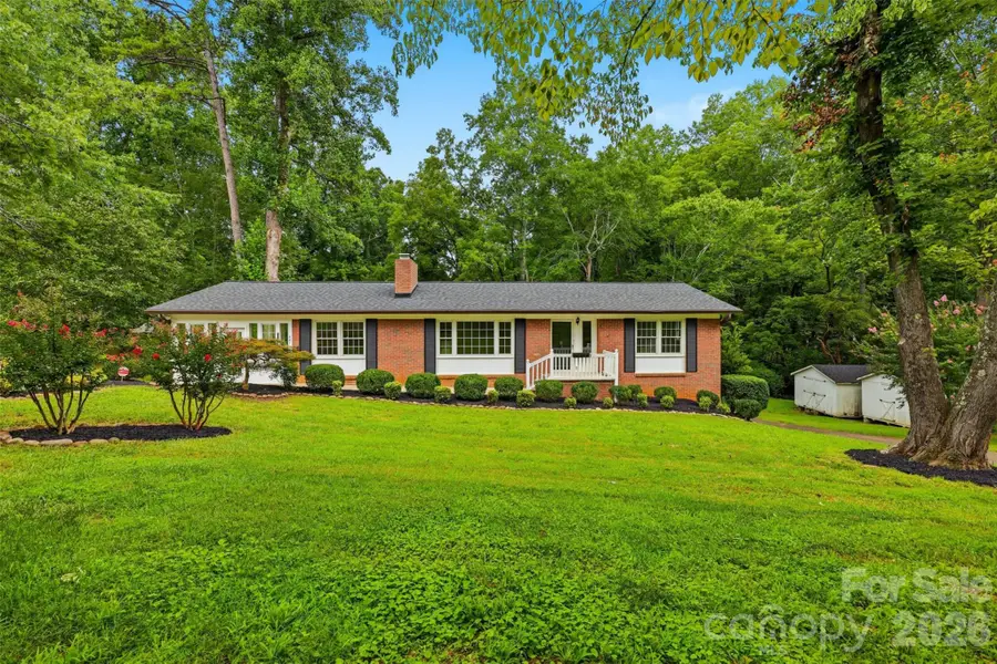 401 S East End Avenue, Statesville, NC 28677 - #3