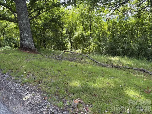61 Sugar Maple Drive, Black Mountain, NC 28711