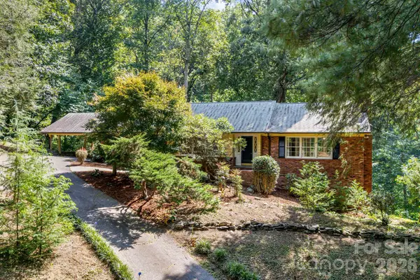 165 Cherokee Road, Asheville, NC 28804