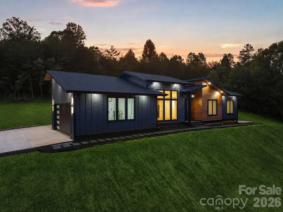 7 Spicebush Lane, Weaverville, NC 28787 - #3