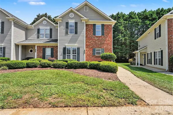 9327 Kimmel Lane, Charlotte, NC 28216