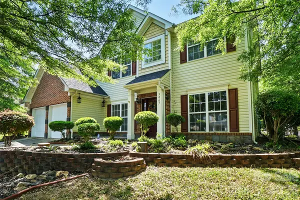 3007 Gambrill Falls Drive, Indian Trail, NC 28079