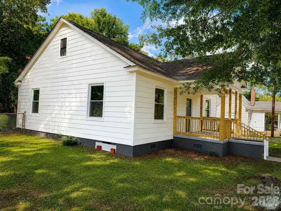 609 Dallas Street, Chester, SC 29706 - #3