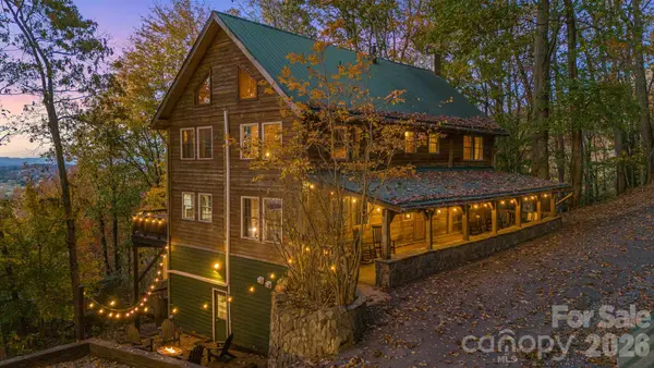 185 Blossom Ridge, Leicester, NC 28748