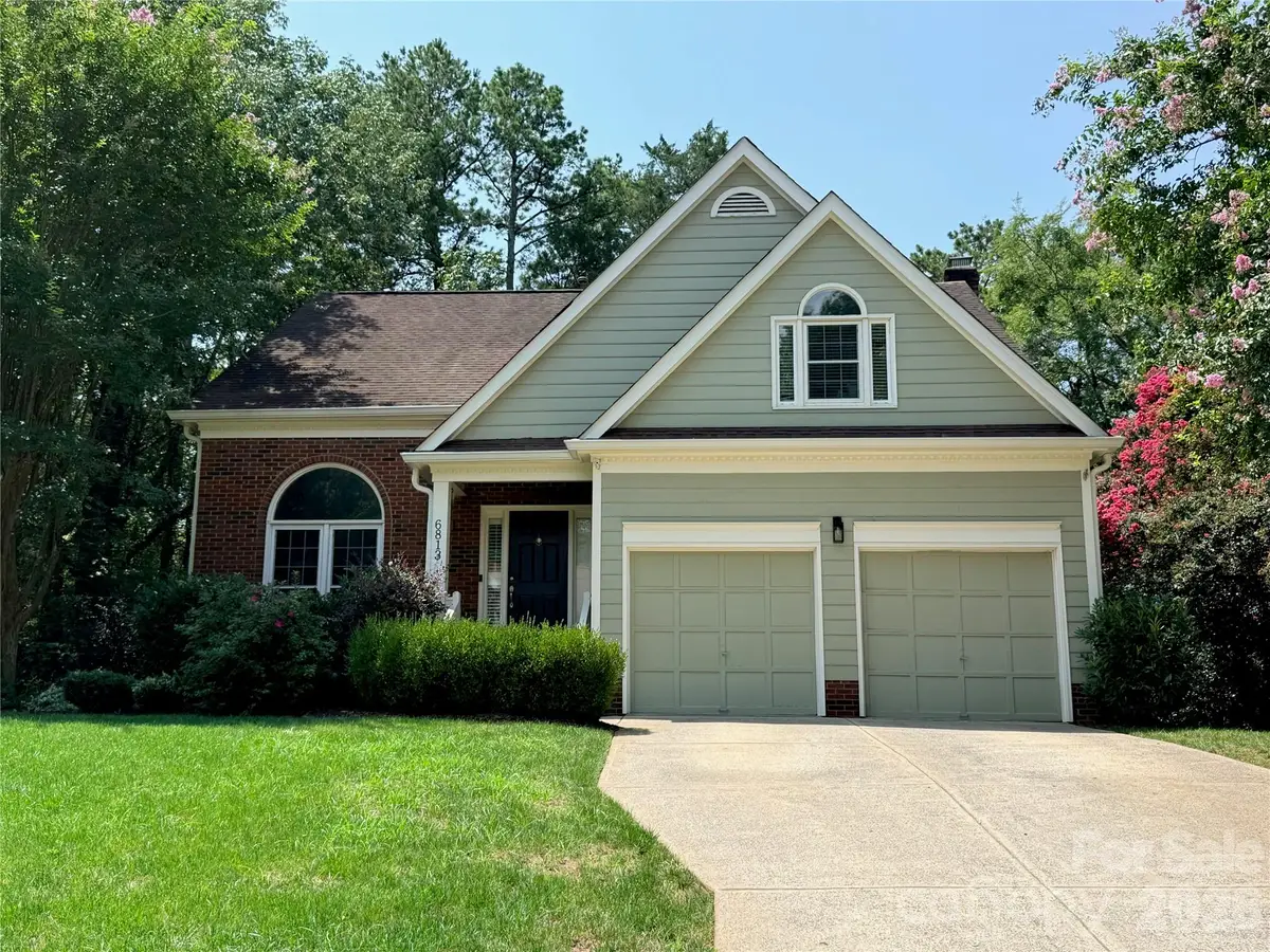 6813 Wolf Run Drive, Charlotte, NC 28277 - #1