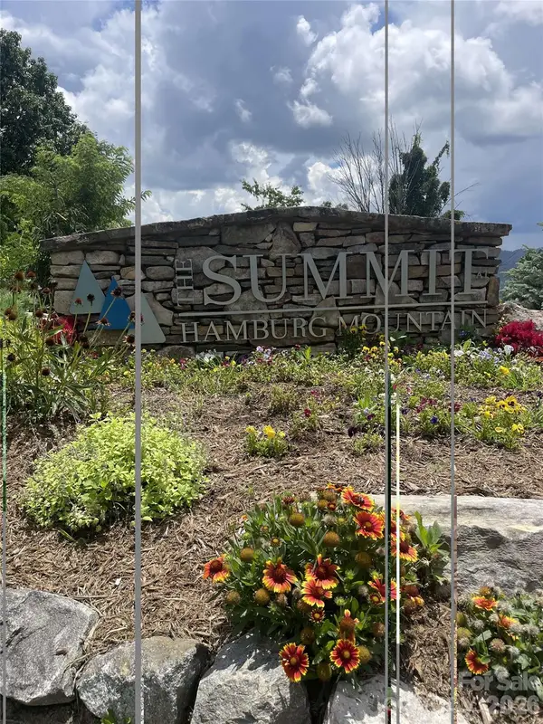 67 Longstreet Court, Weaverville, NC 28787