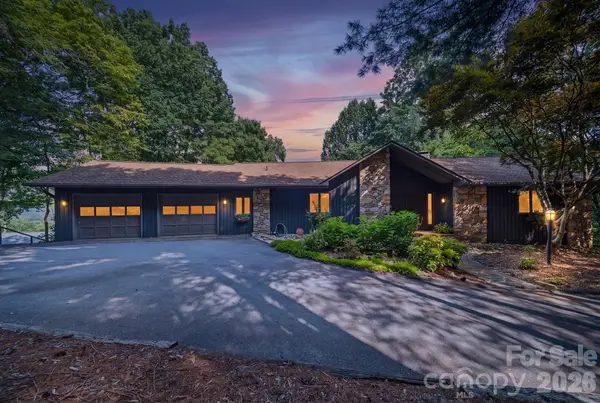 1105 High Vista Drive, Mills River, NC 28759