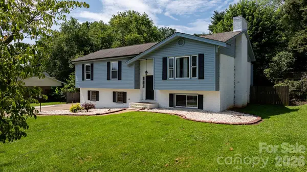 1197 Zion Church Road, Hickory, NC 28602