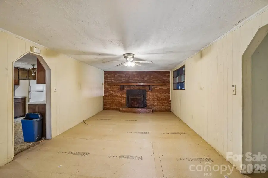 214 Sunset Street Nw, Lenoir, NC 28645 - #3