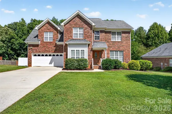 4700 Lenden Hall Court, Gastonia, NC 28056