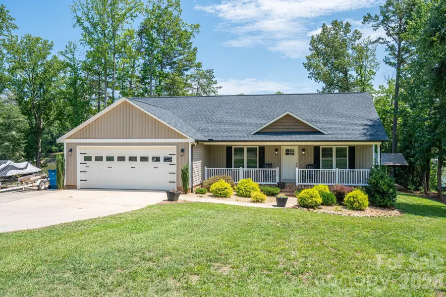 6901 Navajo Trail, Sherrills Ford, NC 28673 - #2