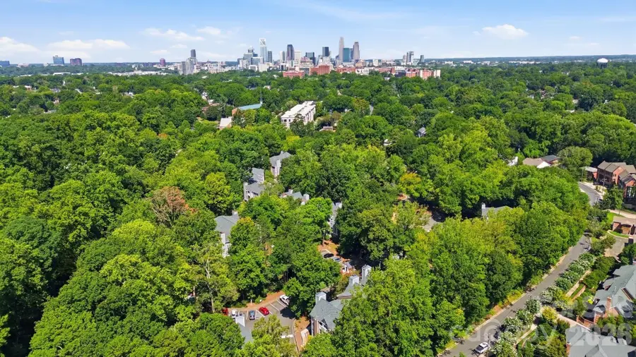 2510 Cranbrook Lane #6, Charlotte, NC 28207 - #2