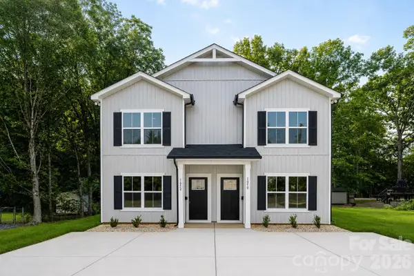 1050 5th Street Ne, Hickory, NC 28601