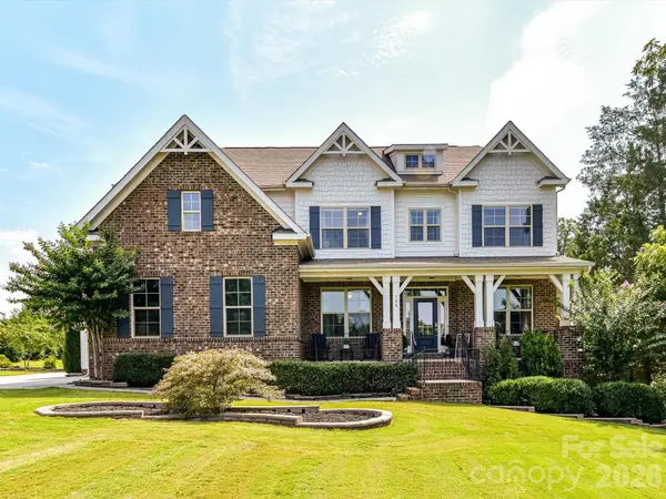 104 Sweet Grass Lane, Mooresville, NC 28115