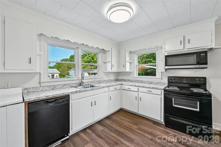 94 Galaxie Drive, Taylorsville, NC 28681 - #2
