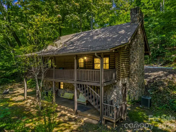 286 Harris Road, Lake Lure, NC 28746