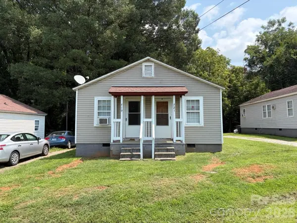 719 Hunt Street, Statesville, NC 28677