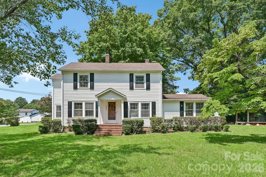 305 E Church Street, Troutman, NC 28166 - #2