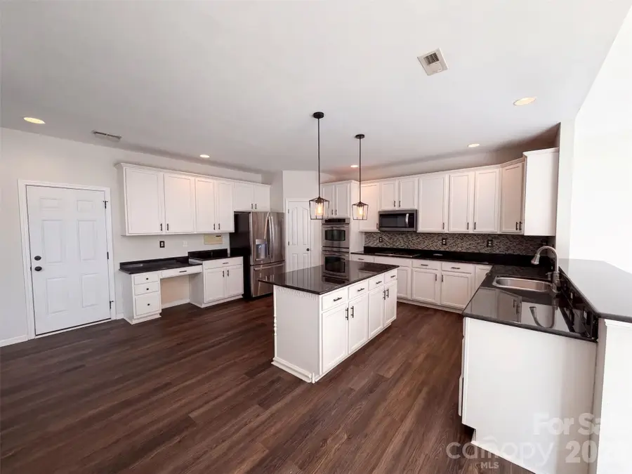 821 Pinkney Place, Stanley, NC 28164 - #2