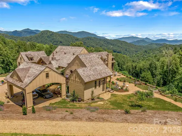 384 Doan Town Road, Burnsville, NC 28714