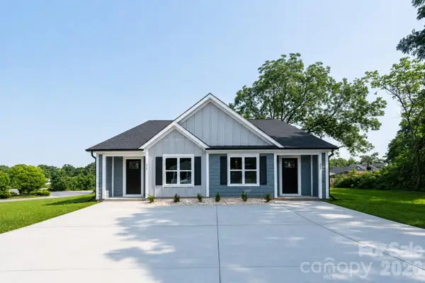 415-417 F Avenue Se, Hickory, NC 28602