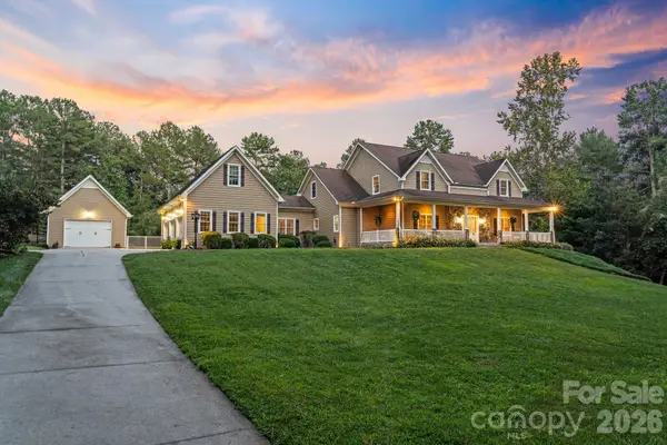 207 Lake Front Drive, Connelly Springs, NC 28612