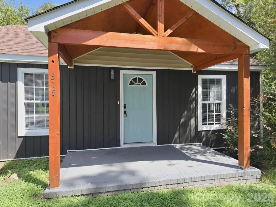 315 Pineview Street, Kannapolis, NC 28083 - #2