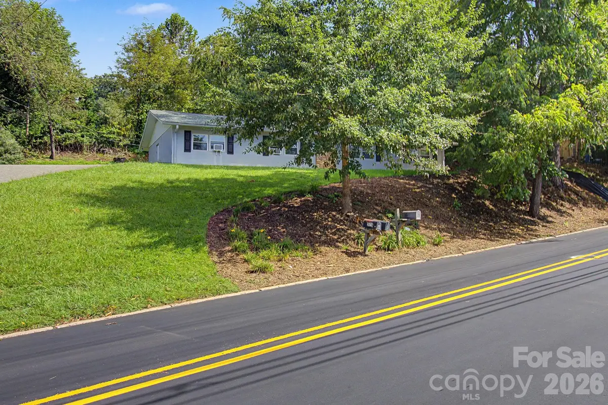 575 Sand Hill Road, Asheville, NC 28806 - #1