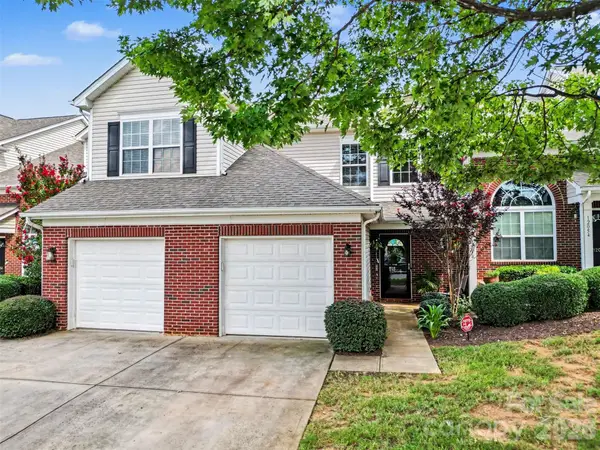 12058 Stratfield Place Circle, Pineville, NC 28134
