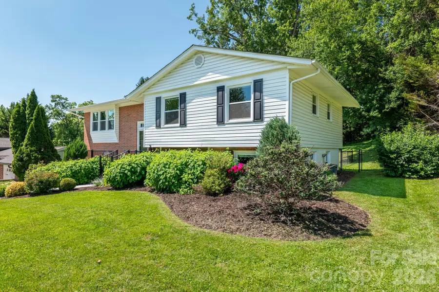 11 Summit Drive, Arden, NC 28704 - #3