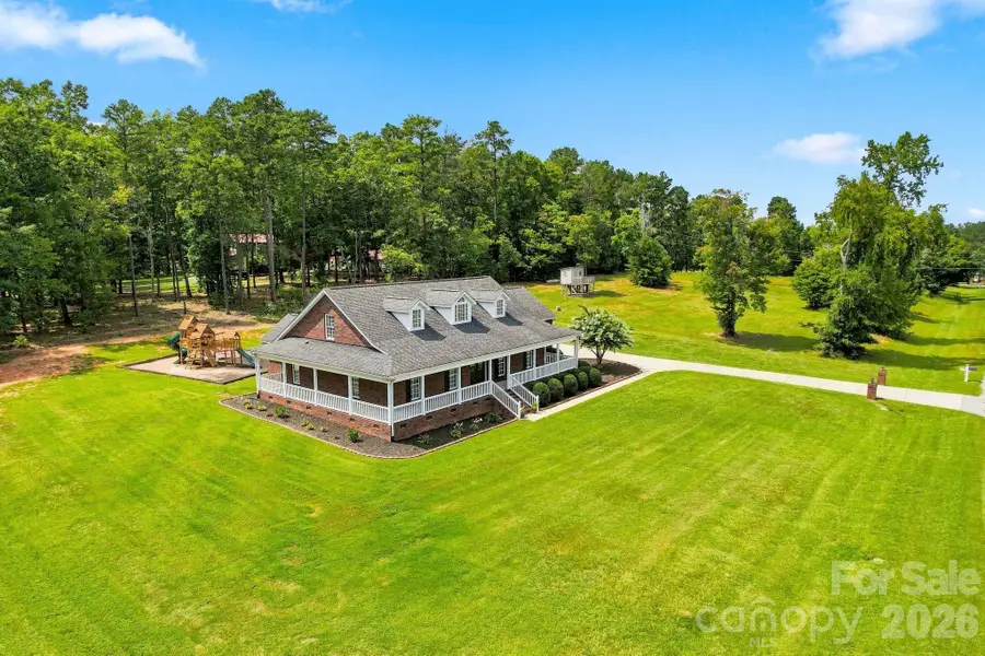 1134 Oakwood Drive, Chester, SC 29706 - #2