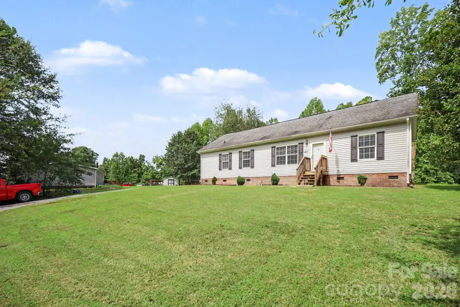 303 Hardin Circle, Grover, NC 28073 - #3