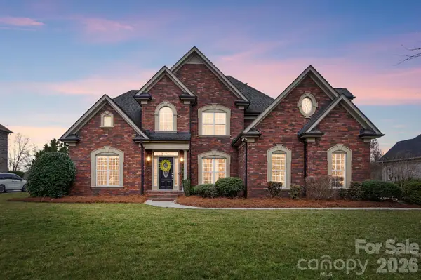 5507 Two Iron Drive, Matthews, NC 28104