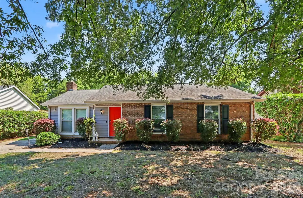 3001 Old House Circle, Matthews, NC 28105 - #1