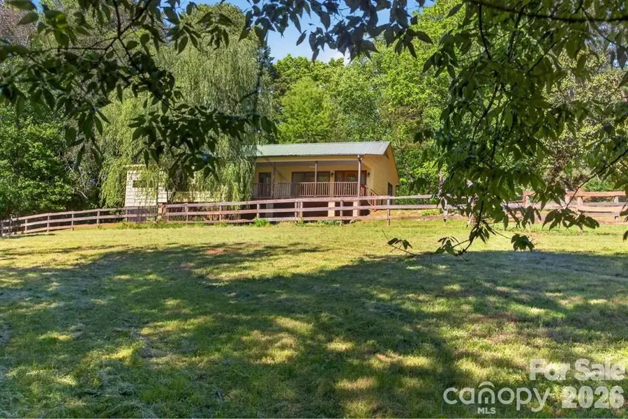 3205 Collinsville Road, Columbus, NC 28722 - #2