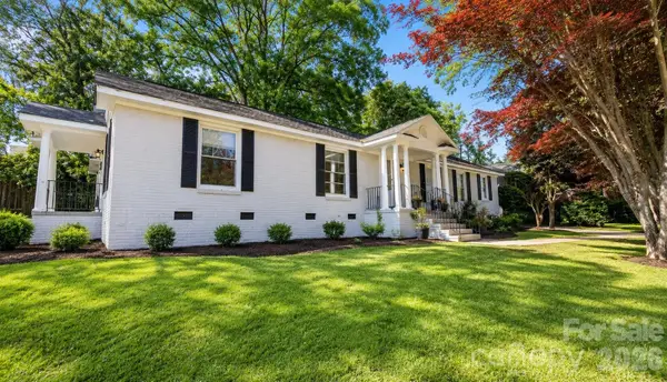 6610 Woodstream Drive, Charlotte, NC 28210