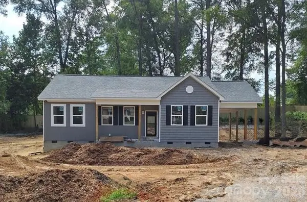 140 Helen Avenue, Bessemer City, NC 28016